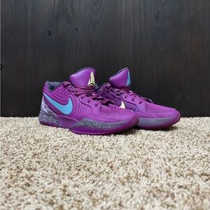 Nike Ja 2 men’s size 7 basketball shoes.